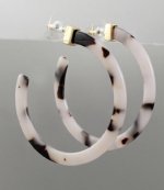 Spring Tortoise Hoop Earrings