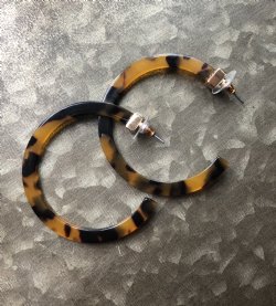 Spring Tortoise Hoop Earrings